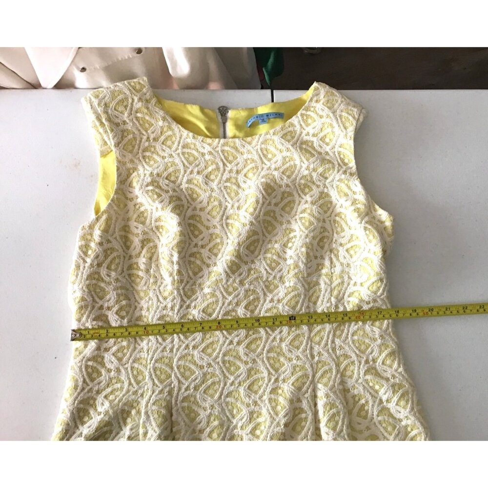 ANTONIO MELANI- WOMENS LACE MIDI DRESS WITH YELLOW LINING ZIP UP CLOSURE SIZE 14 - Picture 5 of 7